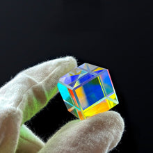 Load image into Gallery viewer, Optical Prism Cube
